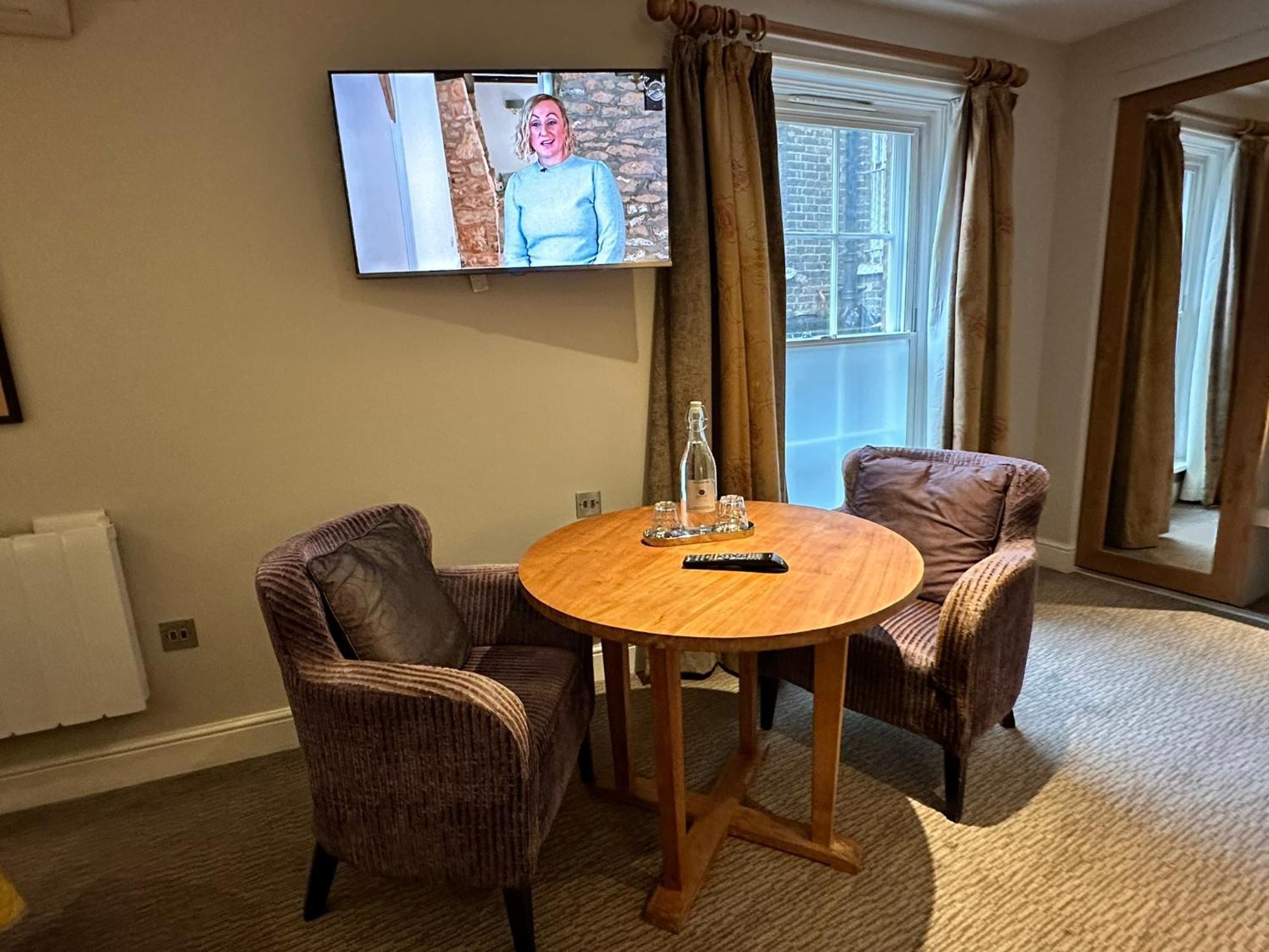 Goswell House Hotel Central Windsor Bagian luar foto